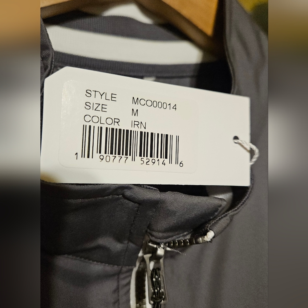 Cutter & Buck Water Resistent Short Sleeve Nine Iron Jacket - Picture 5 of 5